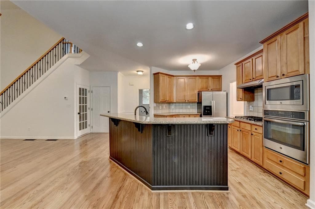 5 bedroom, 4 bathroom, 4,596 sq ft single family residence for sale at 1654 Summersweet Lane, Dacula, GA 30019 — photo 3