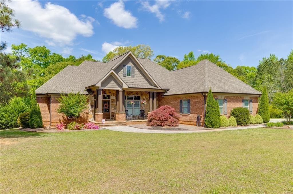 4 bedroom, 5 bathroom, 5,922 sq ft single family residence for sale at 436 Thunder Road, Buford, GA 30518