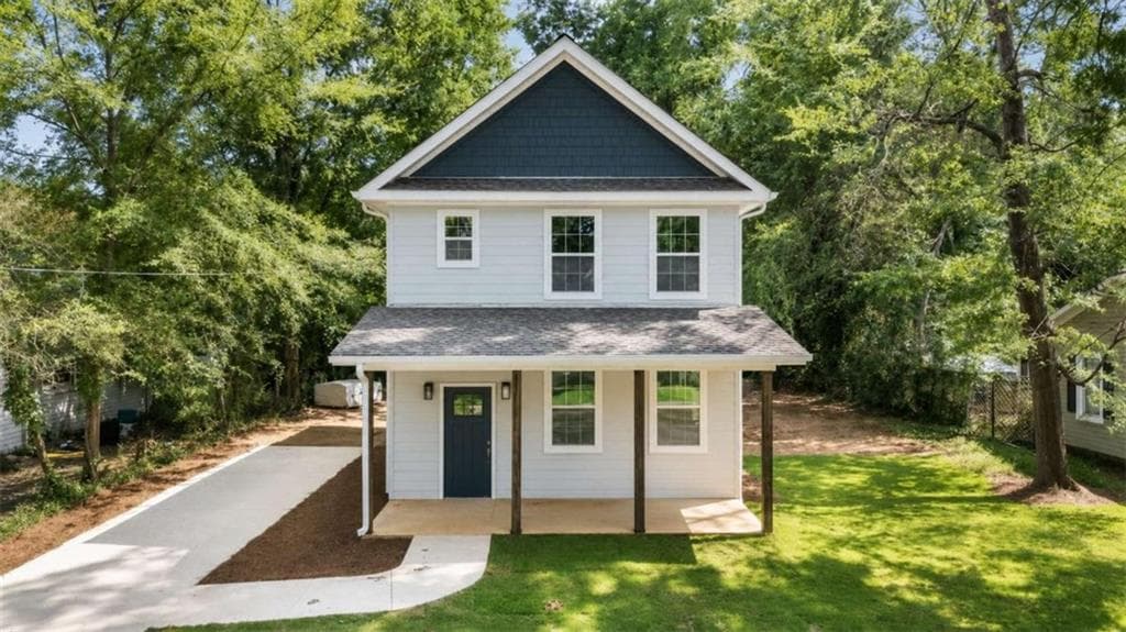 3 bedroom, 3 bathroom, 1,512 sq ft single family residence under contract at 147 W Ellawood Avenue, Cedartown, GA 30125