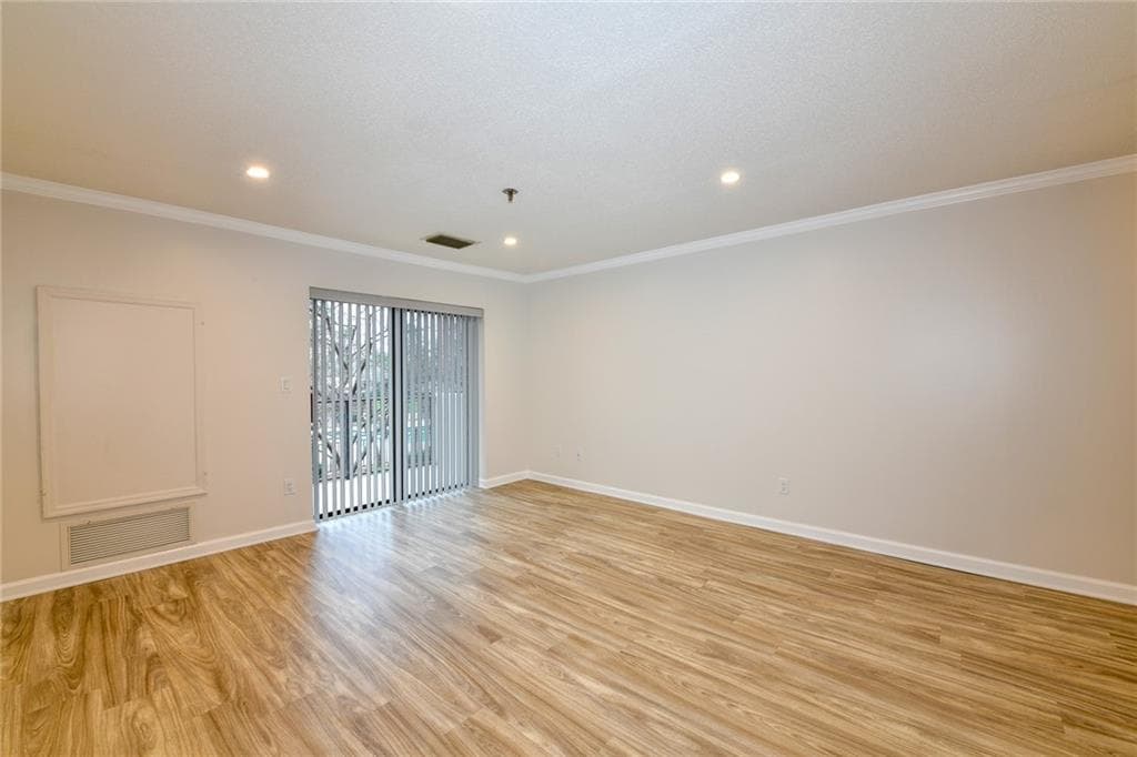 1 bedroom, 1 bathroom, 760 sq ft condominium for rent at 300 Johnson Ferry Road A210, Sandy Springs, GA 30328 for $2,448 a month — photo 9