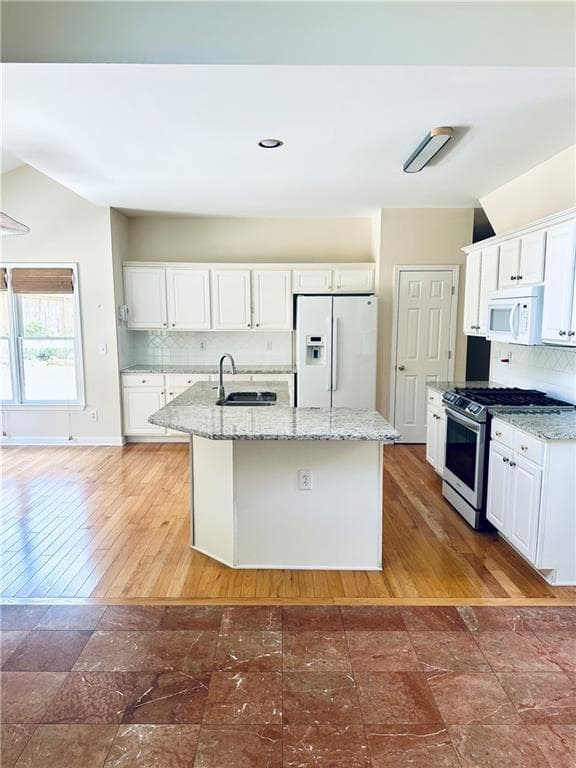 5 bedroom, 4 bathroom, 3,426 sq ft single family residence for rent at 811 Valley Drive, Canton, GA 30114 for $3,850 a month — photo 6