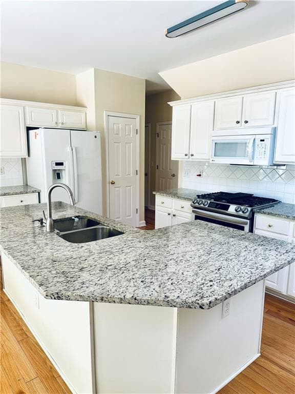 5 bedroom, 4 bathroom, 3,426 sq ft single family residence for rent at 811 Valley Drive, Canton, GA 30114 for $3,850 a month — photo 9