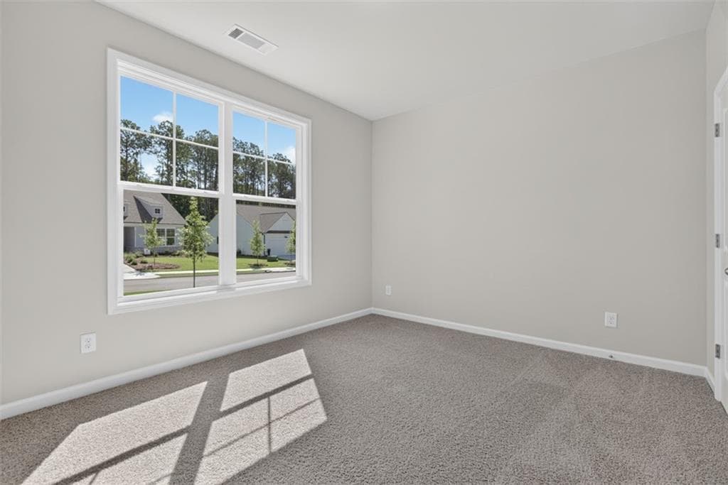 3 bedroom, 2 bathroom, 1,510 sq ft single family residence for sale at 2019 Oconee Bluff Drive, Athens, GA 30601 — photo 8