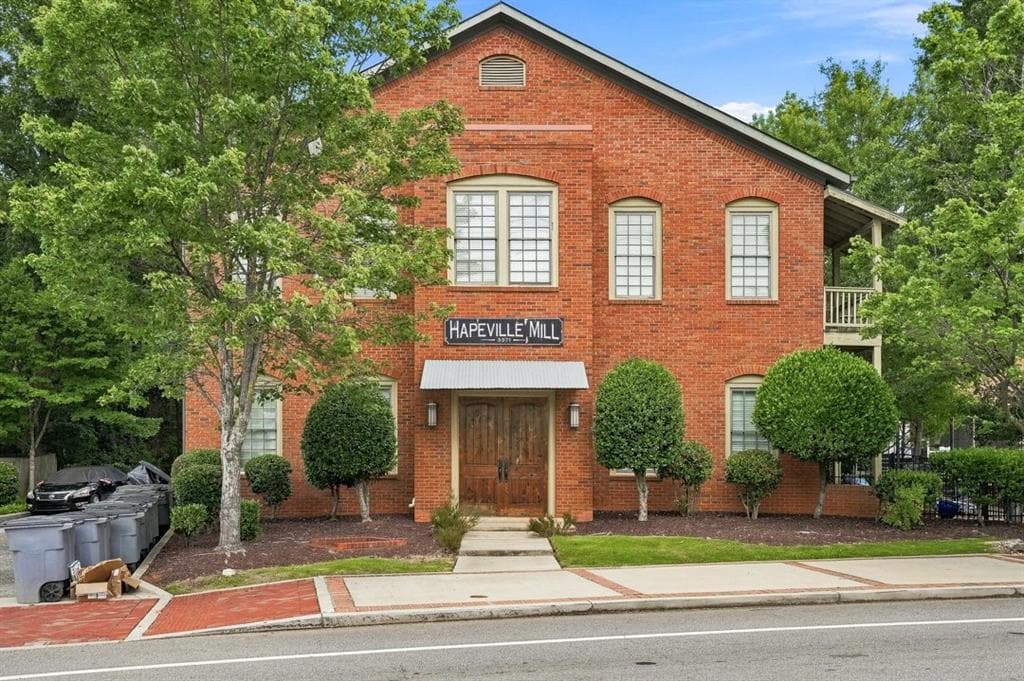 2 bedroom, 3 bathroom, 1,368 sq ft townhouse for rent at 3371 Dogwood Drive 240, Hapeville, GA 30354 for $2,295 a month — photo 1 of 32