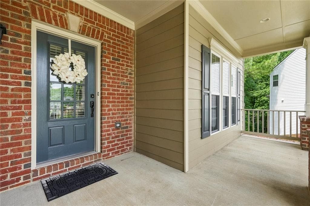 6 bedroom, 4 bathroom, 3,844 sq ft single family residence for sale at 2780 Lansing Lane, Cumming, GA 30041 — photo 5
