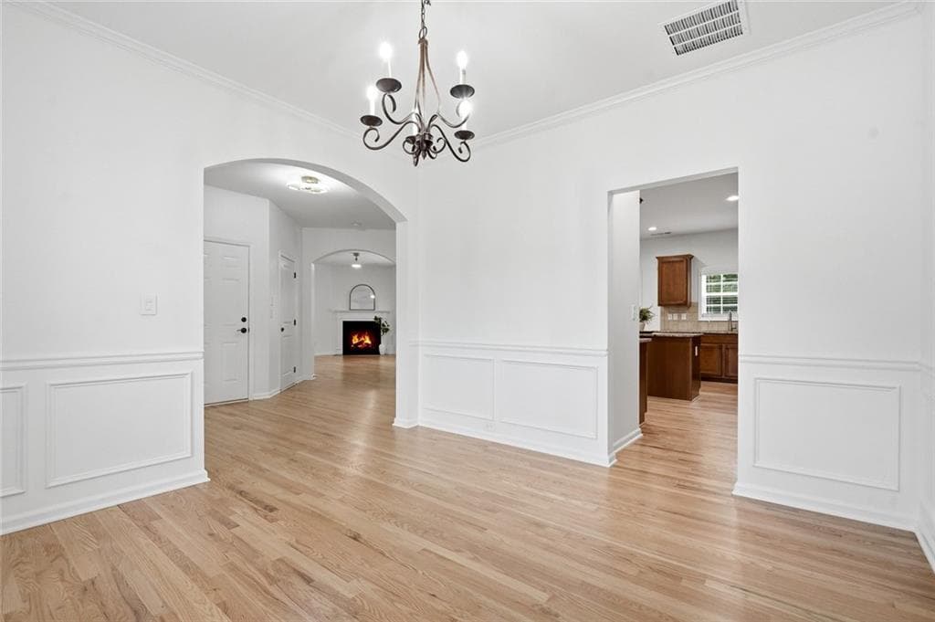 6 bedroom, 4 bathroom, 3,844 sq ft single family residence for sale at 2780 Lansing Lane, Cumming, GA 30041 — photo 8