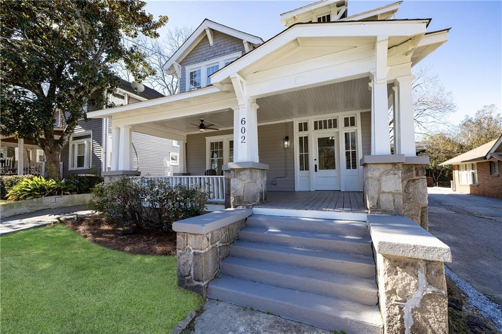 4 bedroom, 2 bathroom, 2,104 sq ft single family residence for sale at 602 Moreland Avenue, Atlanta, GA 30307 — photo 2