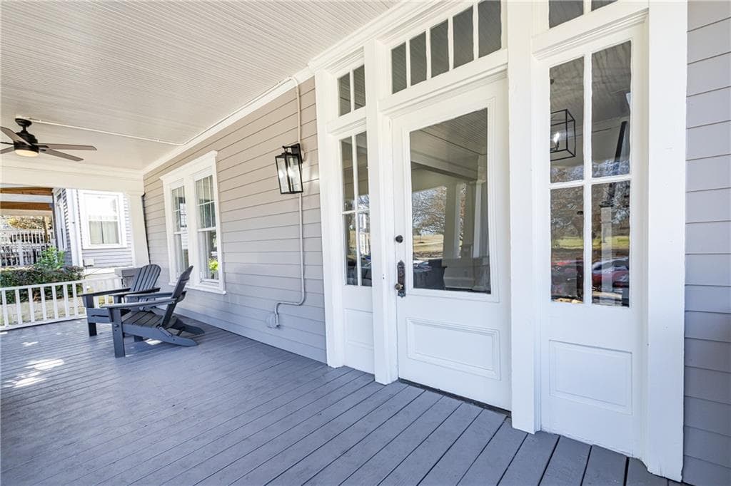 4 bedroom, 2 bathroom, 2,104 sq ft single family residence for sale at 602 Moreland Avenue, Atlanta, GA 30307 — photo 4