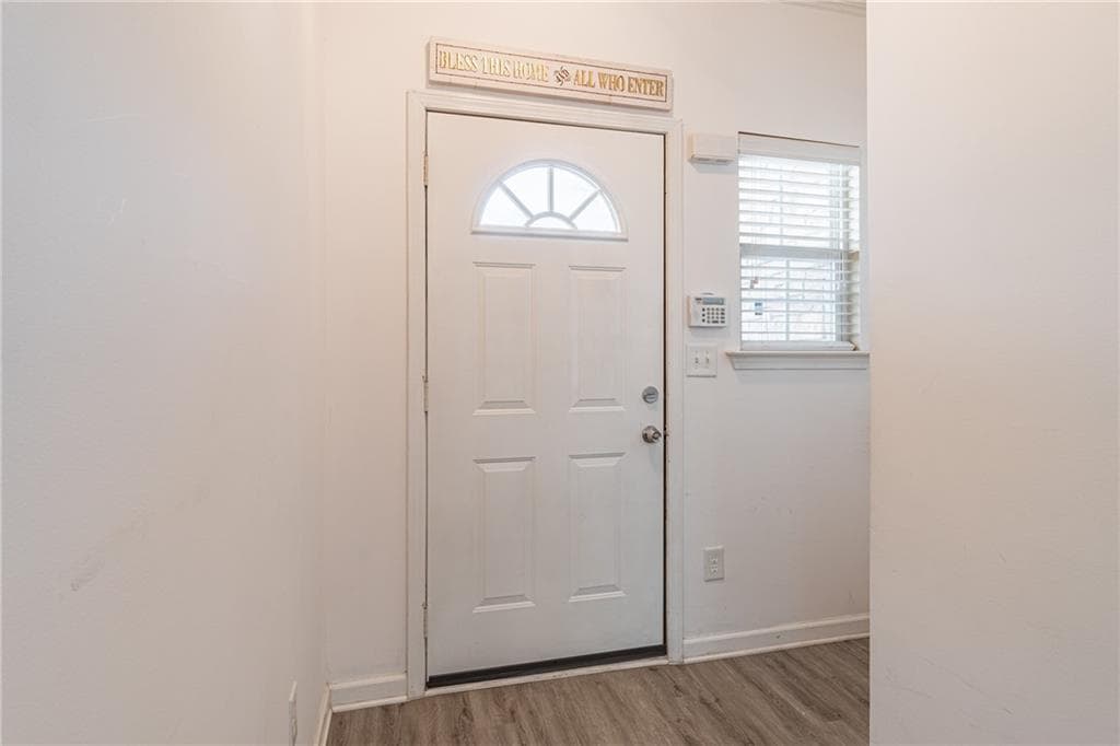 3 bedroom, 3 bathroom, 1,740 sq ft townhouse for rent at 4834 Zephyr Cove Place, Flowery Branch, GA 30542 for $1,875 a month — photo 5