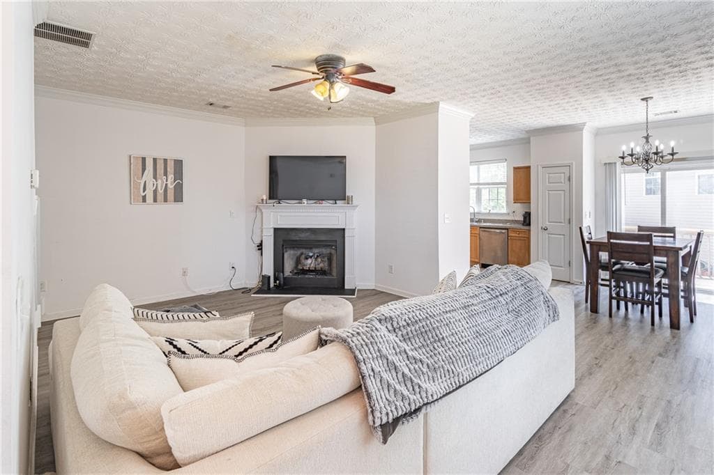 3 bedroom, 3 bathroom, 1,740 sq ft townhouse for rent at 4834 Zephyr Cove Place, Flowery Branch, GA 30542 for $1,875 a month — photo 6