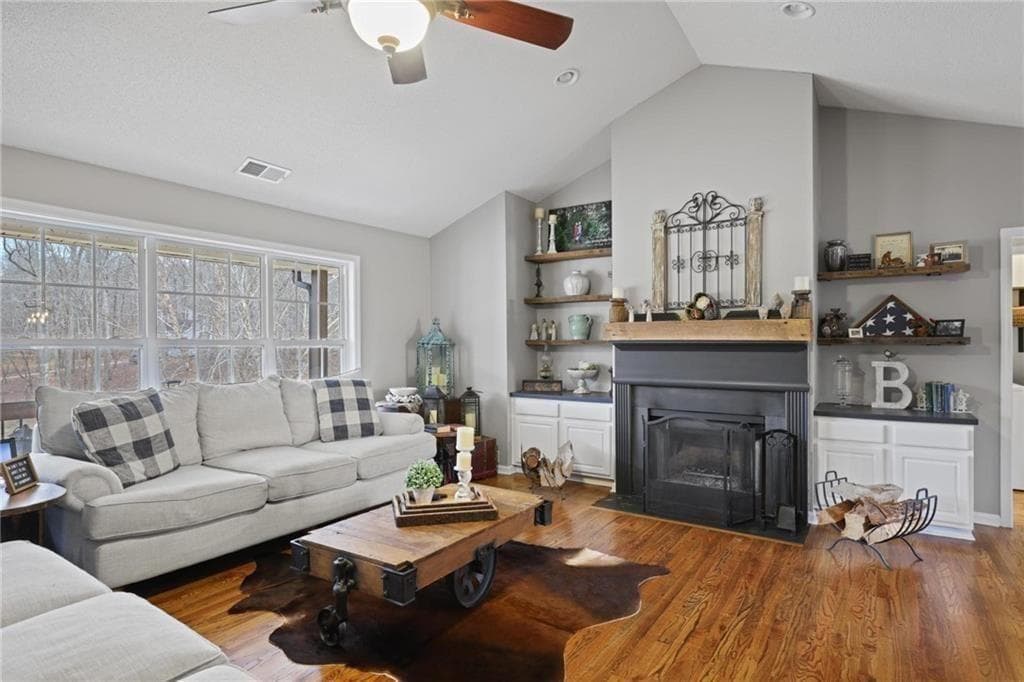 5 bedroom, 3 bathroom, 3,218 sq ft single family residence under contract at 342 Miller Path, Temple, GA 30179 — photo 6