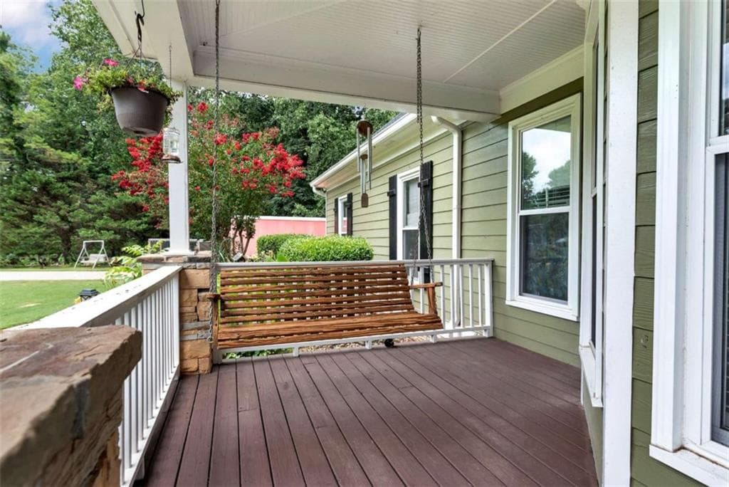 5 bedroom, 5 bathroom, 5,239 sq ft single family residence for sale at 5794 Julian Baugh Road, Lula, GA 30554 — photo 2