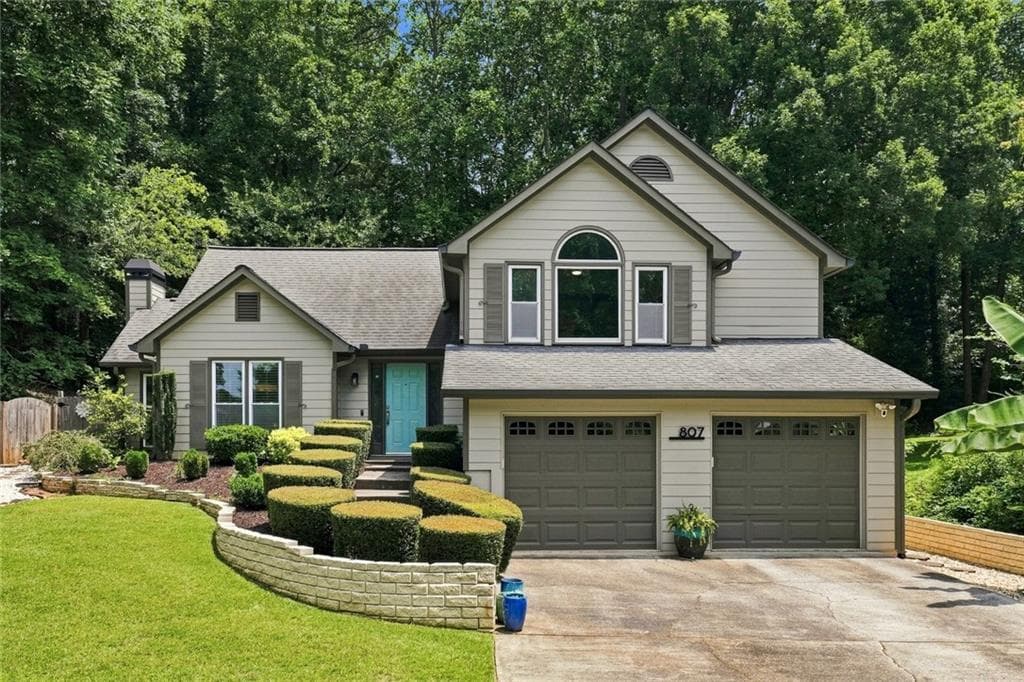 3 bedroom, 2 bathroom, 1,828 sq ft single family residence sold at 807 Arbor Forest Place, Marietta, GA 30064