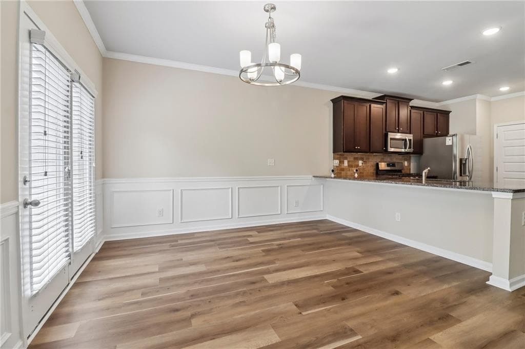 4 bedroom, 3 bathroom, 1,942 sq ft townhouse for sale at 2714 Shetley Creek Drive, Norcross, GA 30071 — photo 8