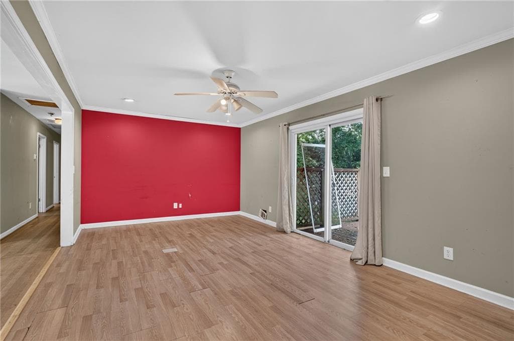 3 bedroom, 2 bathroom, 1,435 sq ft single family residence for sale at 210 Cumming Street, Alpharetta, GA 30009 — photo 8