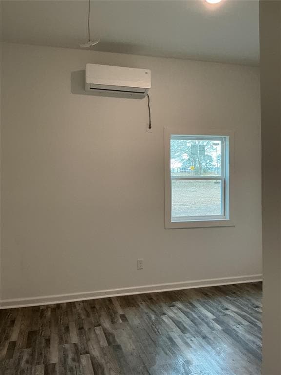 3 bedroom, 2 bathroom, 906 sq ft single family residence for sale at 2 Smith Road, Newnan, GA 30263 — photo 9
