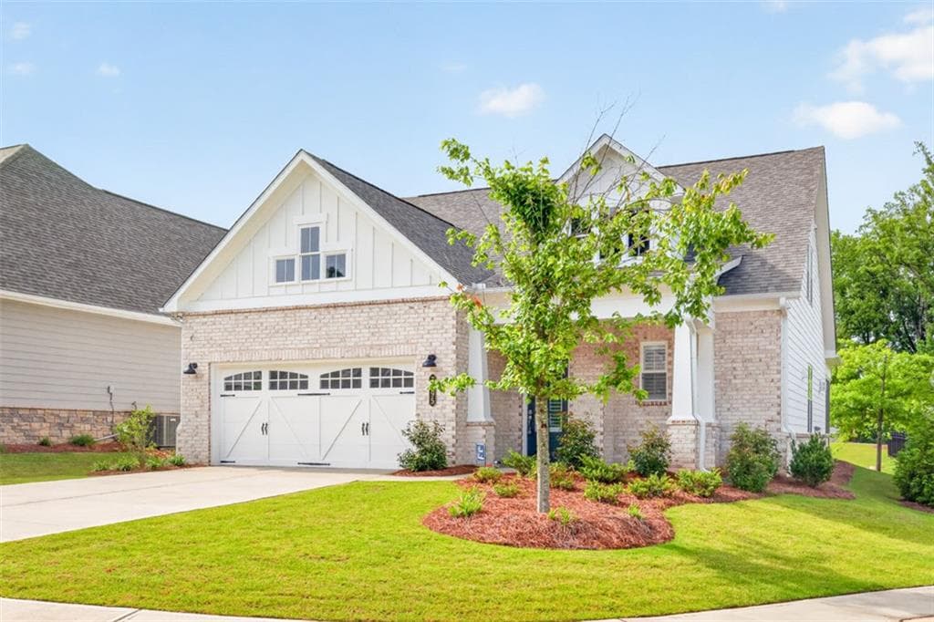 3 bedroom, 4 bathroom, 2,446 sq ft single family residence for sale at 7395 Winderlea Lane, Cumming, GA 30040 — photo 3