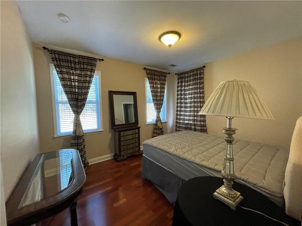 5 bedroom, 3 bathroom, 3,536 sq ft single family residence for rent at 5775 White Creek Run, Cumming, GA 30040 for $3,000 a month — photo 10