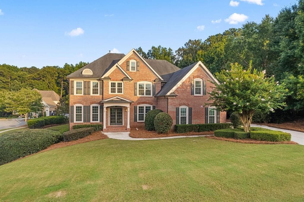 6 bedroom, 5 bathroom, 5,648 sq ft single family residence under contract at 19 Ridge View Court, Acworth, GA 30101
