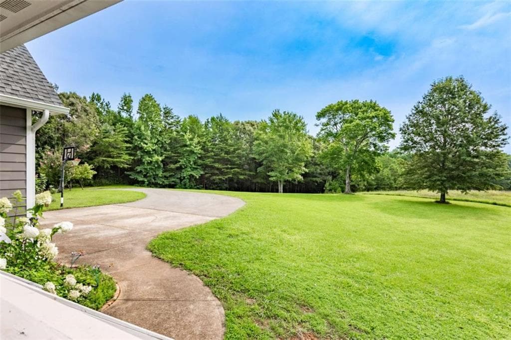 4 bedroom, 5 bathroom, 2,874 sq ft single family residence for sale at 271 Big Sky Lane, Jasper, GA 30143 — photo 5