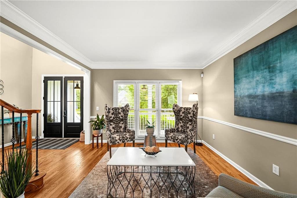 4 bedroom, 3 bathroom, 4,469 sq ft single family residence under contract at 2437 Retreat Close, Marietta, GA 30066 — photo 4