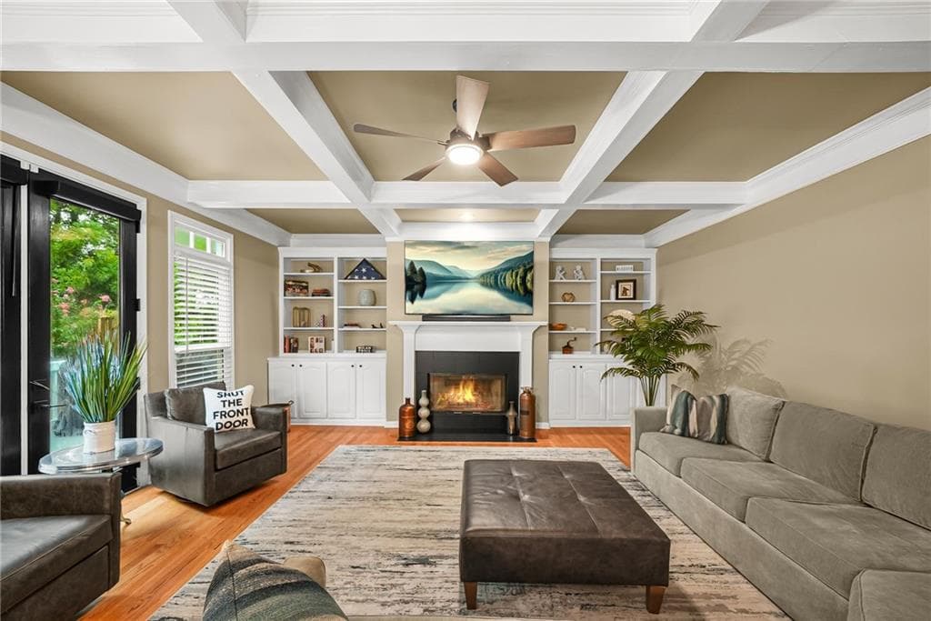 4 bedroom, 3 bathroom, 4,469 sq ft single family residence under contract at 2437 Retreat Close, Marietta, GA 30066 — photo 8