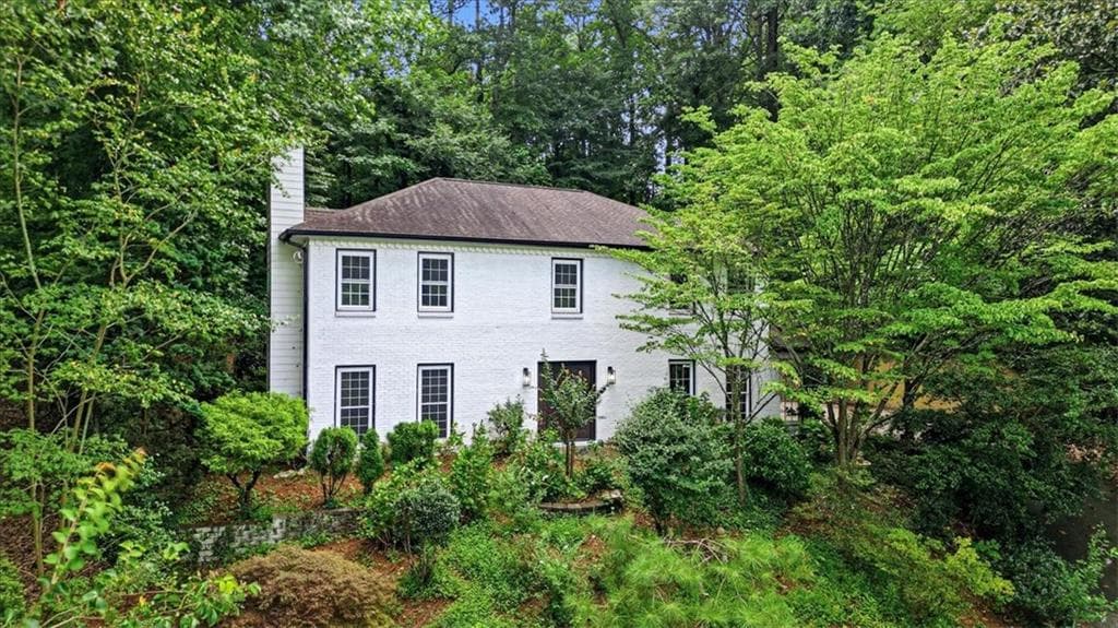 4 bedroom, 3 bathroom, 2,336 sq ft single family residence for sale at 526 Jasmine Court, Norcross, GA 30093 — photo 2