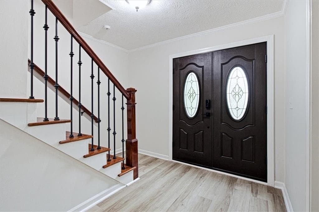 4 bedroom, 3 bathroom, 2,336 sq ft single family residence for sale at 526 Jasmine Court, Norcross, GA 30093 — photo 5