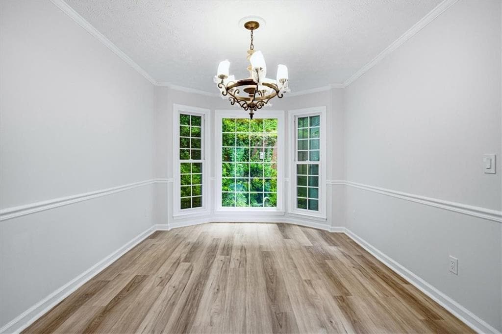 4 bedroom, 3 bathroom, 2,336 sq ft single family residence for sale at 526 Jasmine Court, Norcross, GA 30093 — photo 8