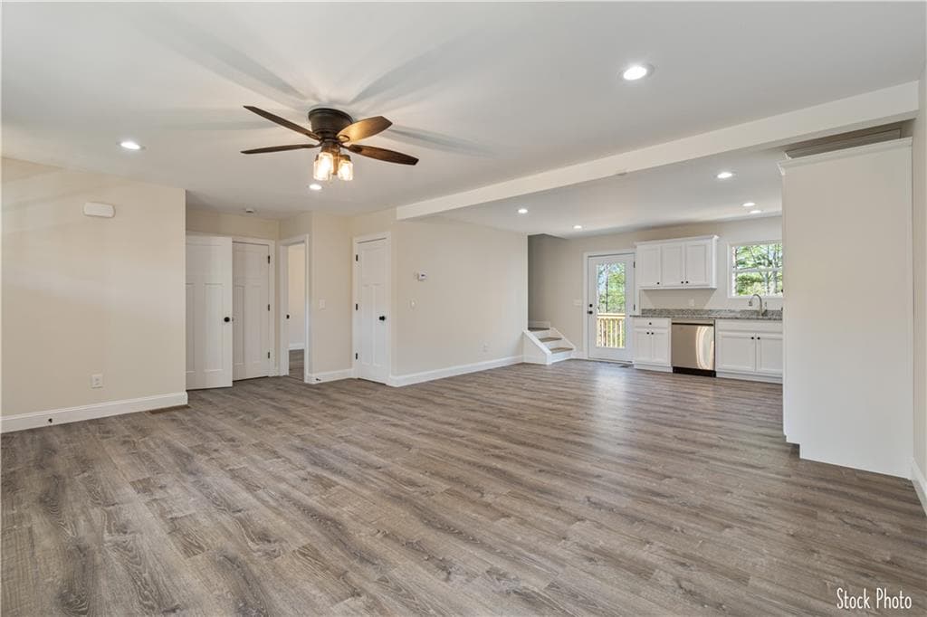 3 bedroom, 3 bathroom, 1,800 sq ft single family residence for sale at 350 Grand Oak Lane, Dahlonega, GA 30533 — photo 7
