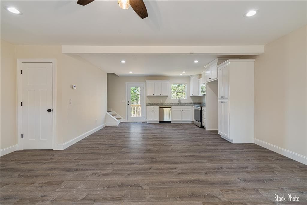 3 bedroom, 3 bathroom, 1,800 sq ft single family residence for sale at 350 Grand Oak Lane, Dahlonega, GA 30533 — photo 8