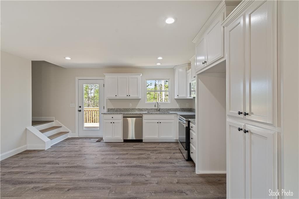 3 bedroom, 3 bathroom, 1,800 sq ft single family residence for sale at 350 Grand Oak Lane, Dahlonega, GA 30533 — photo 10