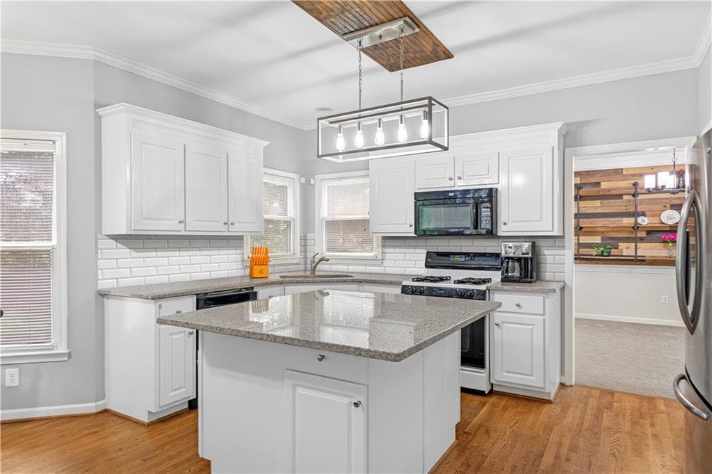 5 bedroom, 4 bathroom, 4,323 sq ft single family residence for sale at 700 Braidwood Ridge, Acworth, GA 30101 — photo 5
