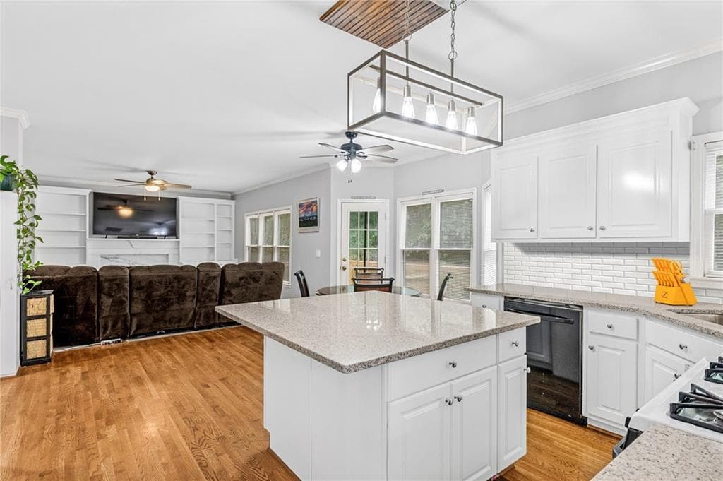 5 bedroom, 4 bathroom, 4,323 sq ft single family residence for sale at 700 Braidwood Ridge, Acworth, GA 30101 — photo 7