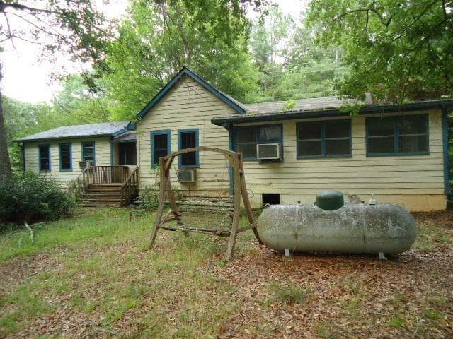 single family residence under contract at 9480 Waldrip Road, Gainesville, GA 30506