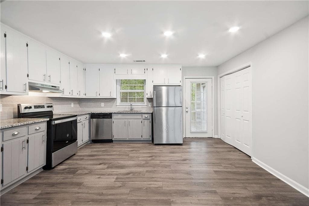 duplex for sale at 360 Bellemeade Drive, Marietta, GA 30008 — photo 6