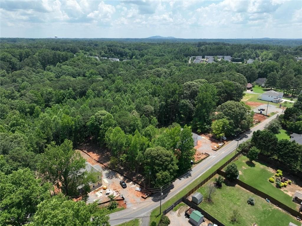 5 bedroom, 4 bathroom, 3,935 sq ft single family residence under contract at 6014 Little Ridge Road, Acworth, GA 30102 — photo 8