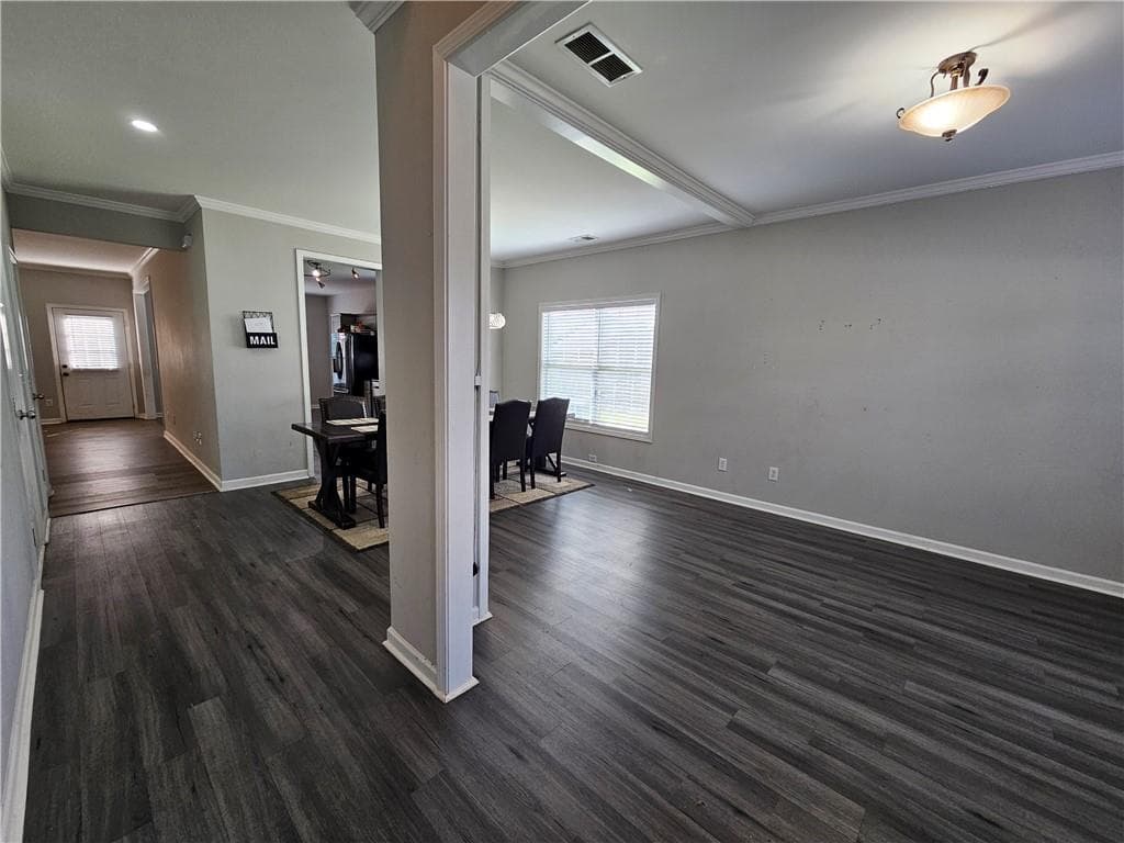 5 bedroom, 3 bathroom, 2,668 sq ft single family residence under contract at 508 Great Oak Place, Villa Rica, GA 30180 — photo 8
