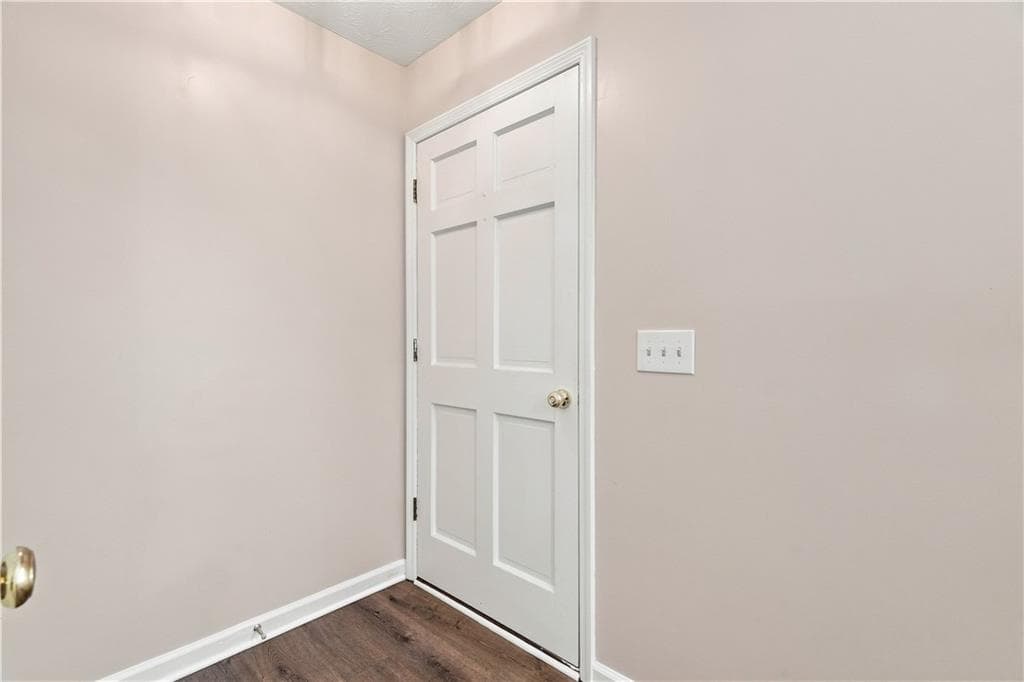 3 bedroom, 2 bathroom, 1,344 sq ft single family residence under contract at 1208 Acorn Lane, Woodstock, GA 30189 — photo 7