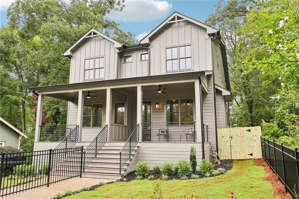 4 bedroom, 4 bathroom, 2,350 sq ft townhouse for sale at 112 1st Avenue B, Decatur, GA 30030 — photo 2