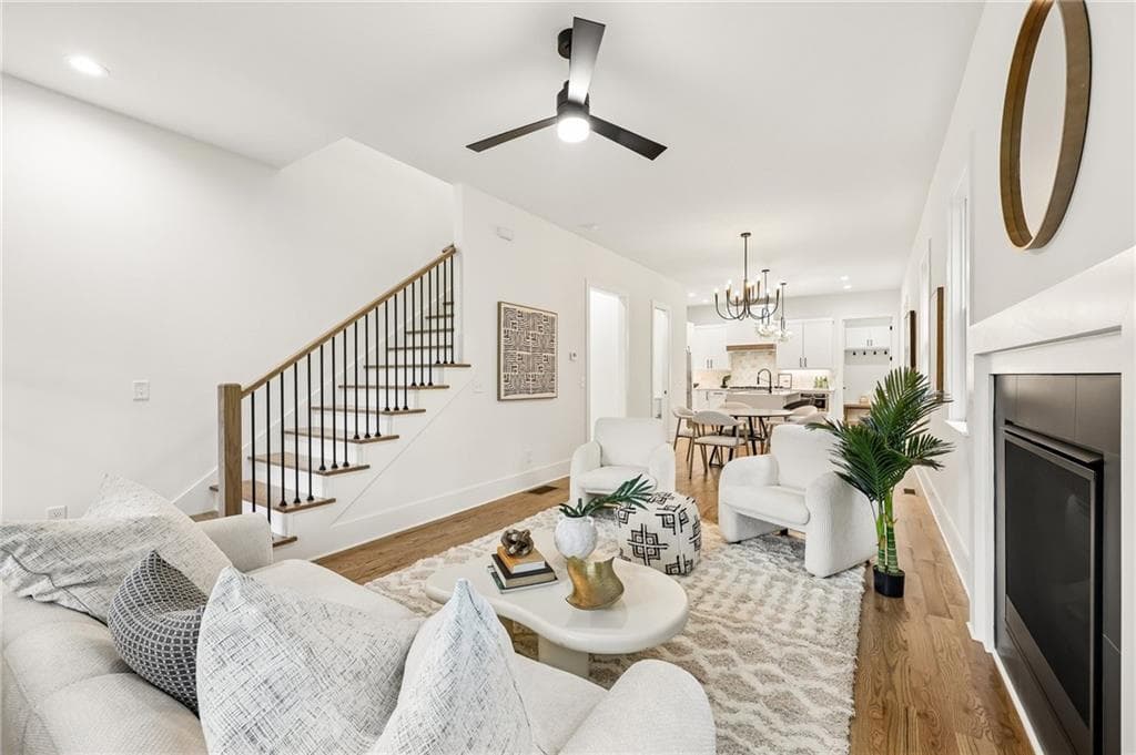 4 bedroom, 4 bathroom, 2,350 sq ft townhouse for sale at 112 1st Avenue B, Decatur, GA 30030 — photo 5