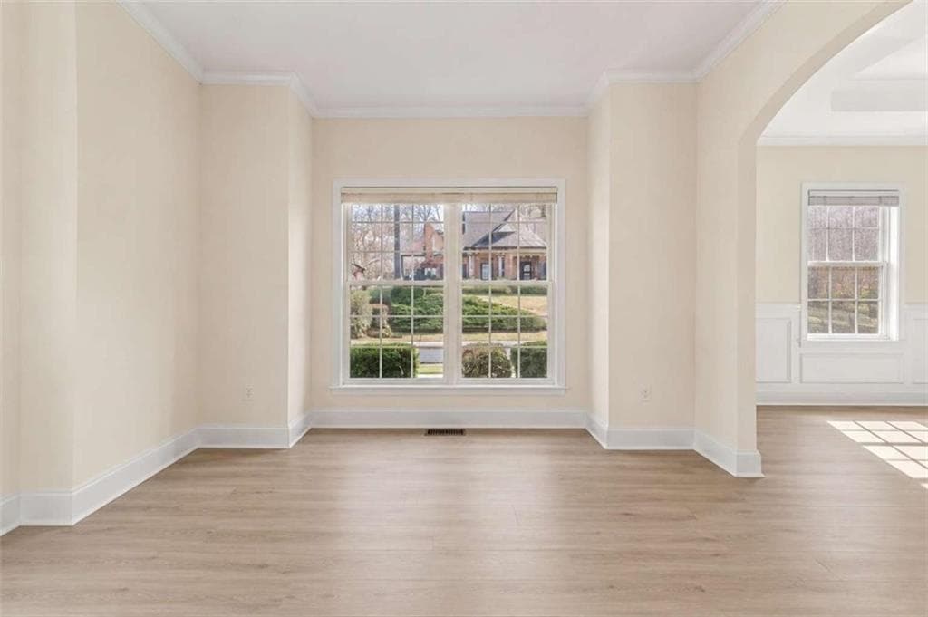 4 bedroom, 3 bathroom, 4,658 sq ft single family residence for sale at 1300 Primrose Park Road, Sugar Hill, GA 30518 — photo 3