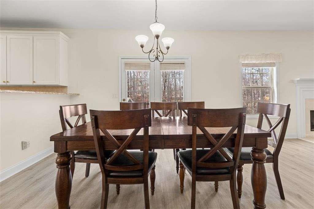 4 bedroom, 3 bathroom, 4,658 sq ft single family residence for sale at 1300 Primrose Park Road, Sugar Hill, GA 30518 — photo 7