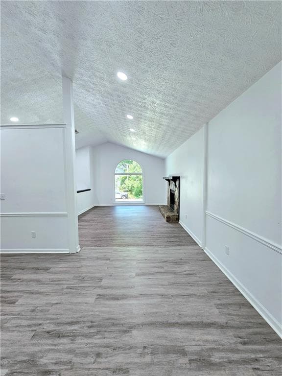 4 bedroom, 2 bathroom, 1,902 sq ft single family residence for sale at 8399 Lake Drive, Snellville, GA 30039 — photo 6