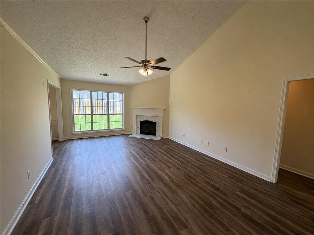 3 bedroom, 2 bathroom, 1,702 sq ft single family residence for rent at 363 Brook Lea Cove, Lawrenceville, GA 30044 for $1,875 a month — photo 4