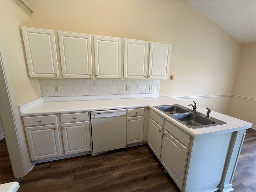 3 bedroom, 2 bathroom, 1,702 sq ft single family residence for rent at 363 Brook Lea Cove, Lawrenceville, GA 30044 for $1,875 a month — photo 8