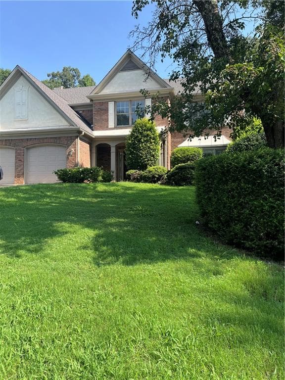 4 bedroom, 3 bathroom, 2,550 sq ft single family residence for rent at 6435 Stapleford Lane, Johns Creek, GA 30097 for $2,800 a month — photo 2