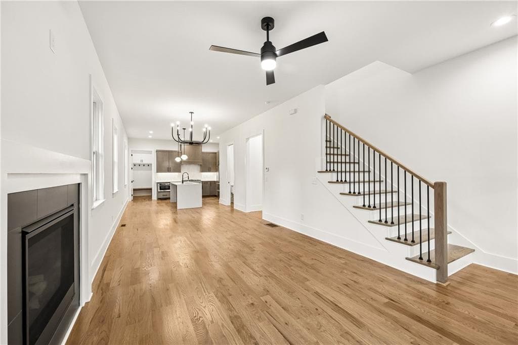 4 bedroom, 4 bathroom, 2,350 sq ft single family residence for sale at 112 1st Avenue, Decatur, GA 30030 — photo 9