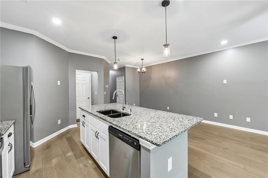 3 bedroom, 3 bathroom, 1,501 sq ft townhouse for sale at 3583 Brycewood Drive, Decatur, GA 30034 — photo 8
