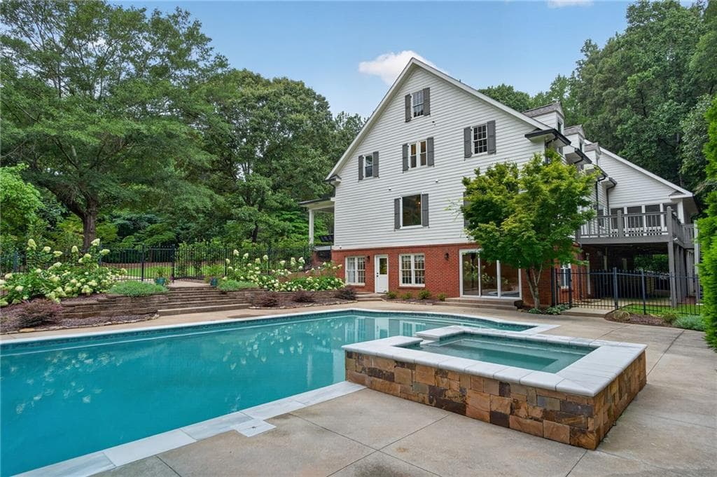 6 bedroom, 5 bathroom, 7,604 sq ft single family residence for sale at 3380 Hill Forest Trail, Acworth, GA 30101 — photo 3